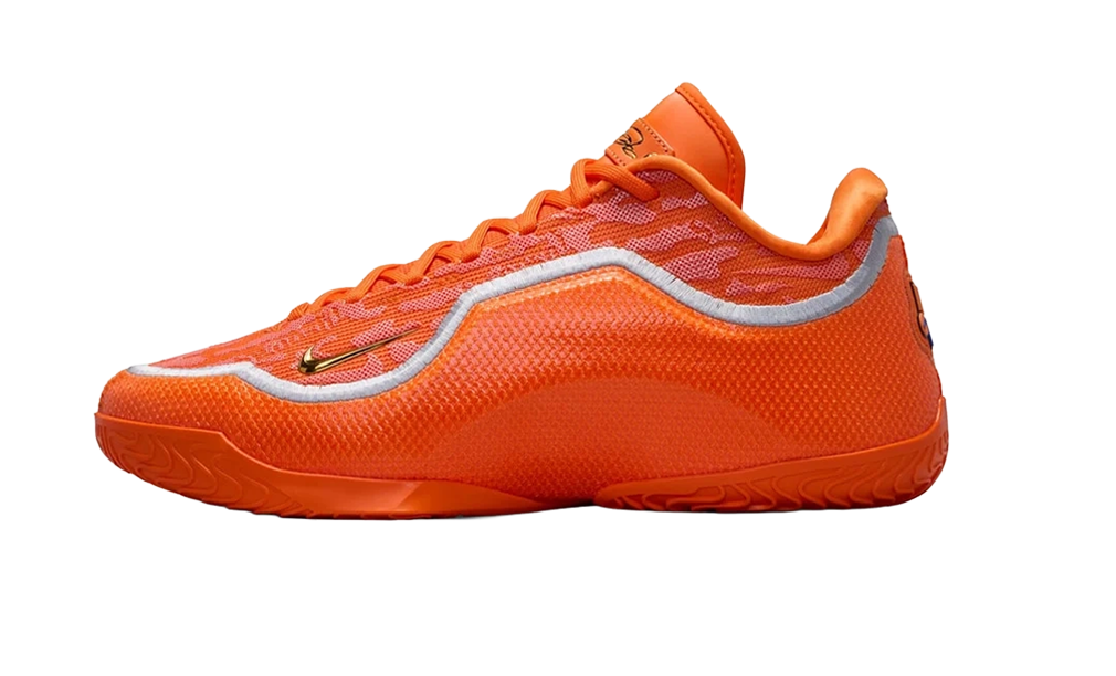 NIKE BASCKETBALL SHOES LEBRON