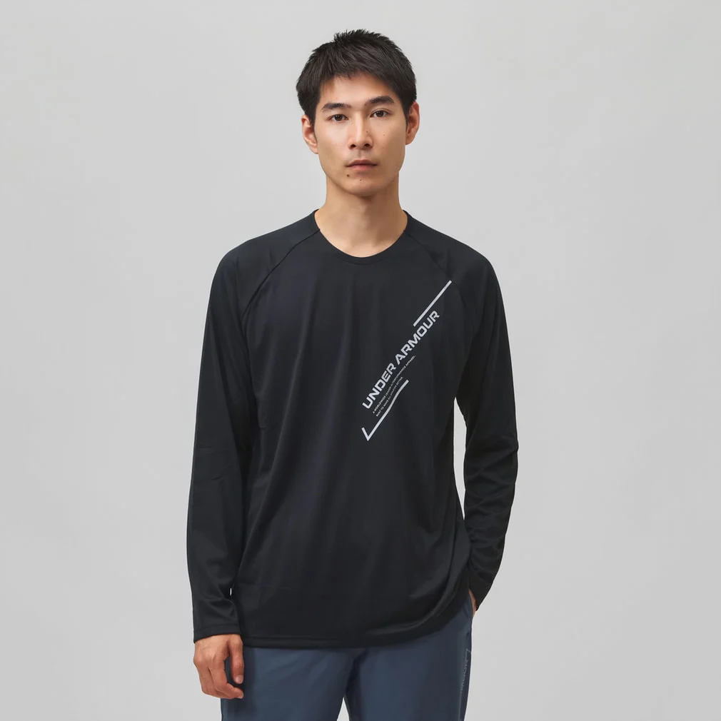 テック ロゴ グラフィック ロングスリーブ Tシャツ