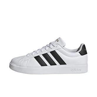 ストリートトーク adidas (アディダス)