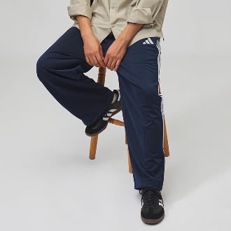 スタジアム ライト ツイル ルーズフィット ストレートレッグ パンツ adidas (アディダス) ネイビー