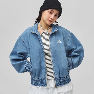 スタジアム ウォッシュ デニム ルーズ フィット ジャケット adidas (アディダス) ペールブルー