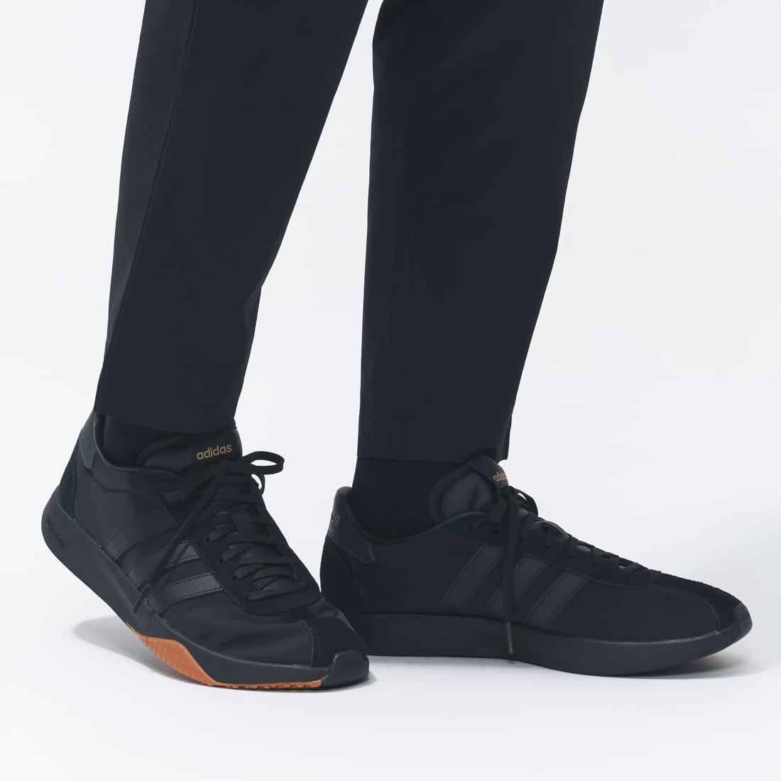 adidas　76/26 シューズ