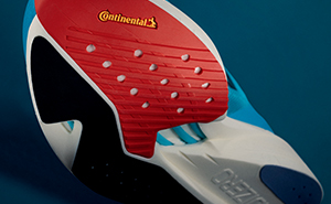 ADIZERO TAKUMI SEN 9