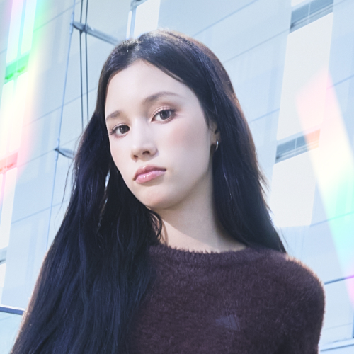 Kep1er ヒュニンバヒエ adidas ALPHA SLEEK 着用
