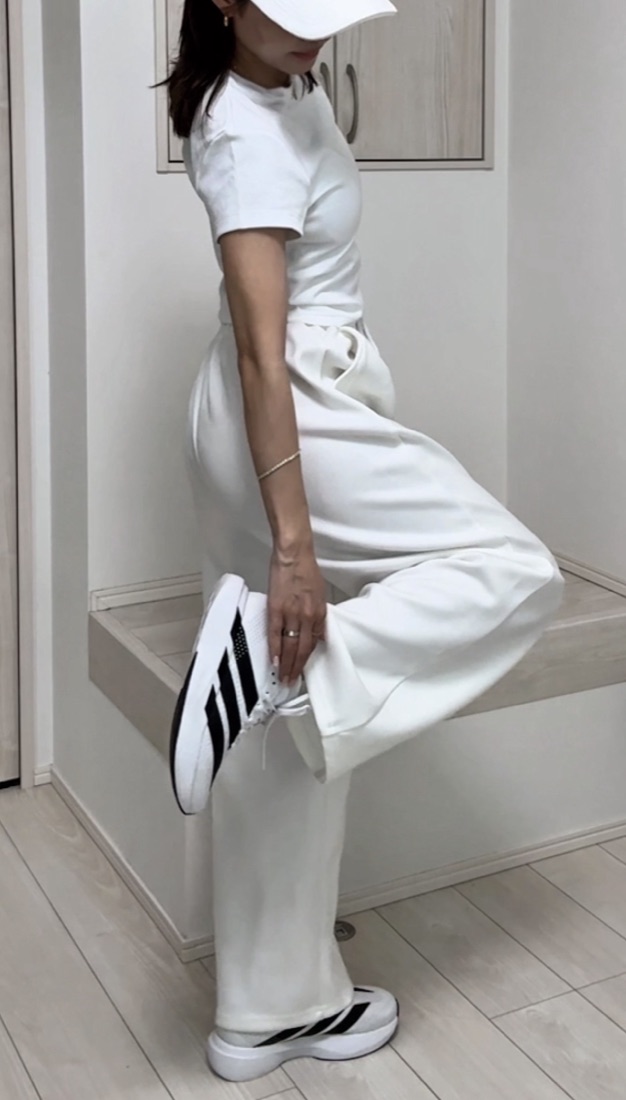 MAYUKOさん — ADIZERO PACERコーディネート