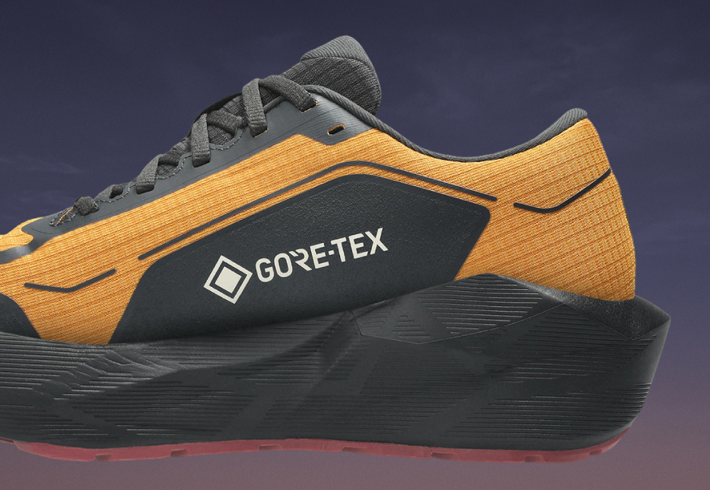 GORE-TEX invisible fit搭載